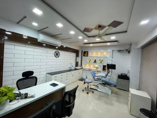 Sakhiya Dental Clinic